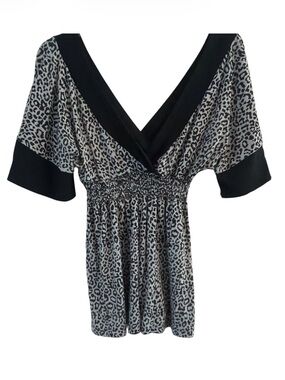 MIKEN Leopard Print Black Gray Plunge V Neck Smocked Waist Tunic Top Size L